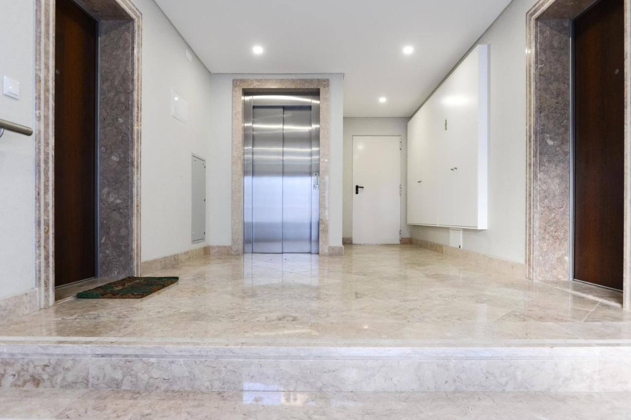 Estrela Luxury Apartment Lisbon Luaran gambar